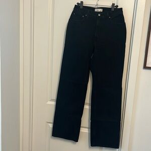 A&F 90’s relaxed Jean high rise 28L curve love